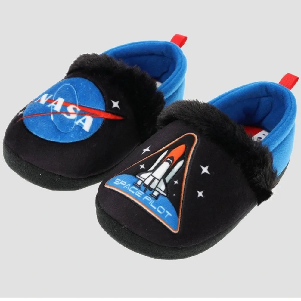 Kids' NASA Space Pilot Loafer Slippers - Black 7-8T